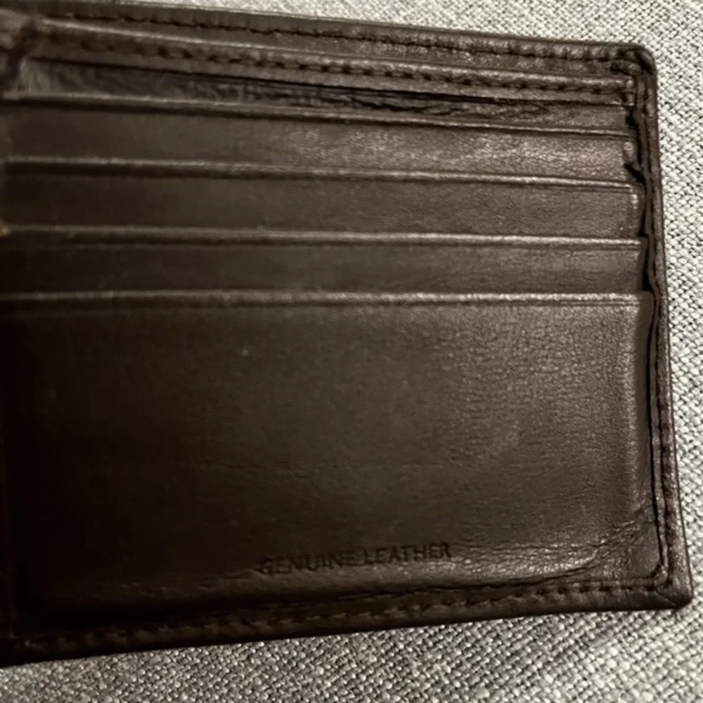 SWISS GEAR Genuine Leather Wallet Brown Bi-Fold Credit Card‎ Cash Money Holder